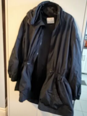 Old Navy Black Women's Hooded rain Jacket T27
